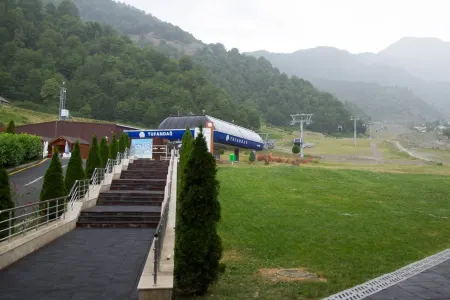 “Kanat bütün nəqliyyat vasitələrindən daha təhlükəsizdir”- - "Tufandağ” İstirahət Kompleksinin direktoru