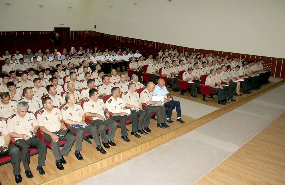 Azərbaycan Ordusunun kadr işləri üzrə heyətinin təlim-metodiki - TOPLANTISI KEÇİRİLİB