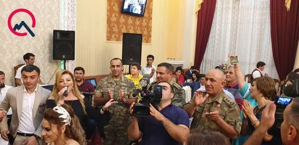 Aprel döyüşlərində şəhid olanların qohumları bir-birilə evləndi - Zakir Həsənov qiymətli hədiyyə göndərdi - FOTOLAR