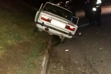 Ağdamda VAZ-la LADA toqquşdu - Yaralılar var
