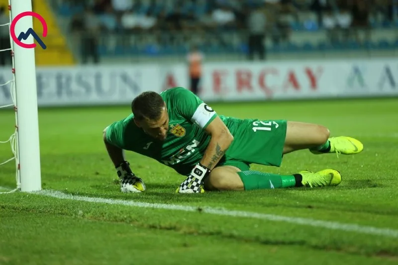 Qarabağ” rəqibini darmadağın etdi - -növbəti mərhələyə keçdi! +Fotolar
