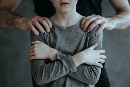 Bakıda pedofil futbol məşqçisi saxlanıldı -  - SMS-lər üzə çıxdı