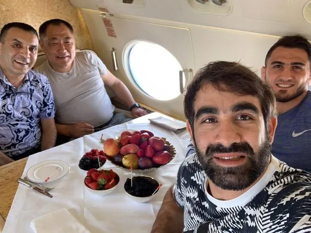 Rafael Ağayev və Hacı Əliyev prezidentin şəxsi təyyarəsində - FOTO