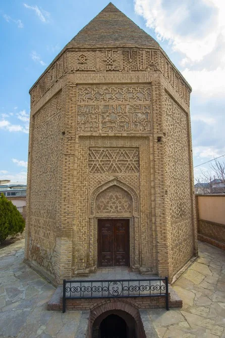 Naxçıvanda turist olsaq - hansı məkanlara üz tutaq?