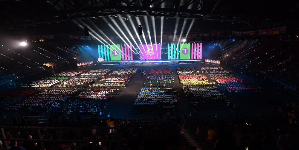 İlham Əliyev XV Avropa Gənclər Yay Olimpiya Festivalının təntənəli - AÇILIŞ MƏRASİMİNDƏ - FOTOLAR