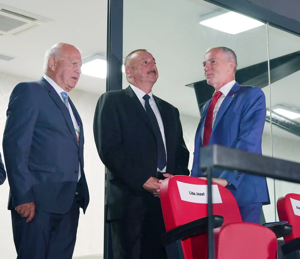 İlham Əliyev XV Avropa Gənclər Yay Olimpiya Festivalının təntənəli - AÇILIŞ MƏRASİMİNDƏ - FOTOLAR