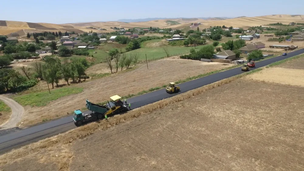 Cəlilabad-Yardımlı yolunun əsaslı şəkildə yenidən qurulması - YEKUNLAŞIR - FOTO