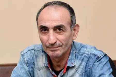 Prezident yazıçı Murad Köhnəqalaya - EV VERDİİ