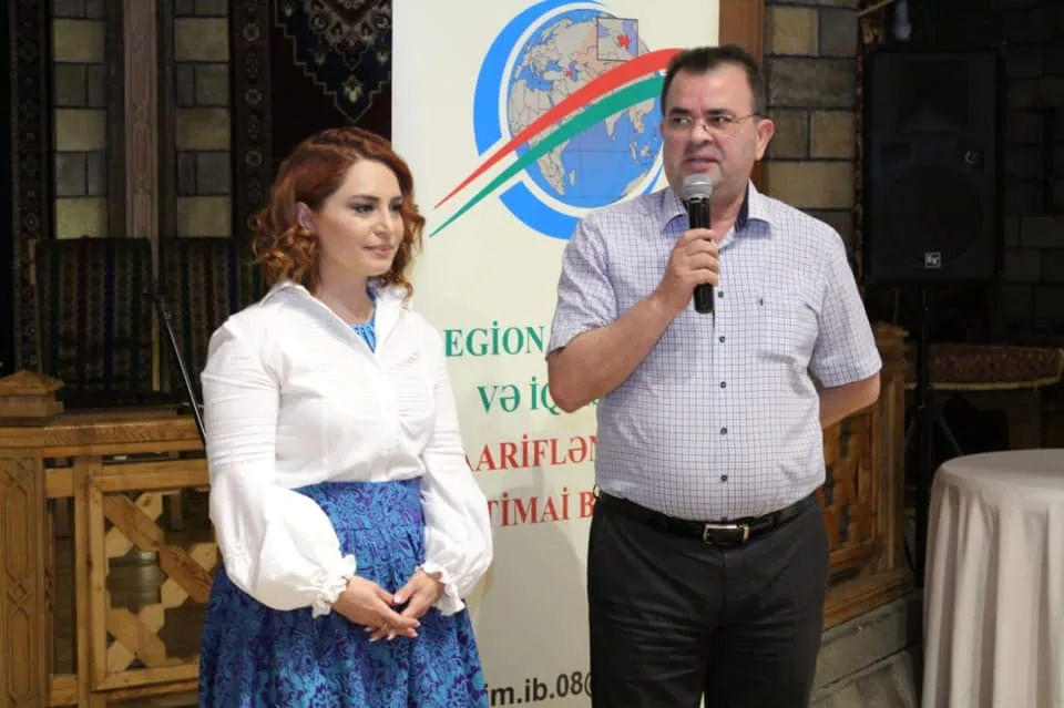 Qənirə Paşayeva jurnalistləri TƏBRİK ETDİ - FOTOLAR - VİDEO