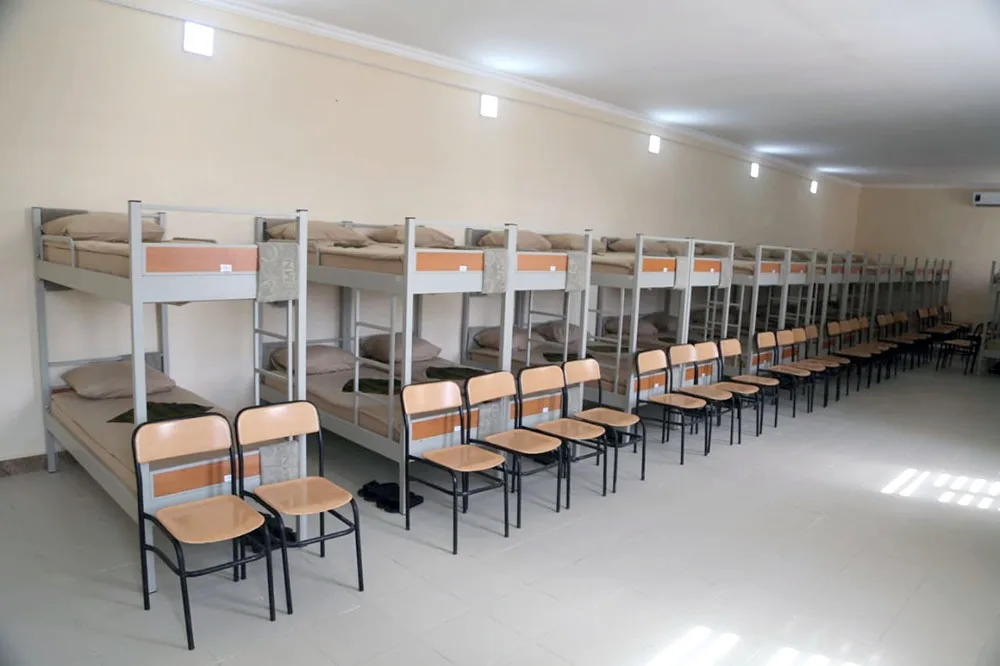 Zakir Həsənov cəbhədə: Aprel şəhidinin ailəsi ilə görüşdü - FOTO - VİDEO