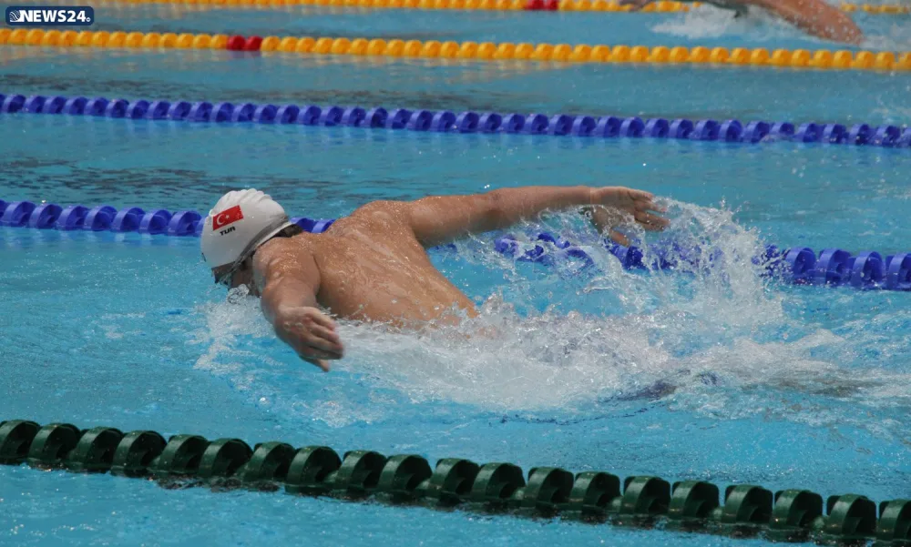 Üzgüçülük yarışlarının növbəti qalibləri müəyyənləşib - FOTOLAR