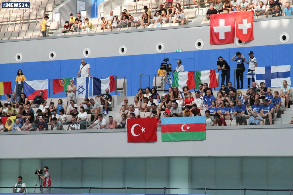 Üzgüçülük yarışlarının növbəti qalibləri müəyyənləşib - FOTOLAR