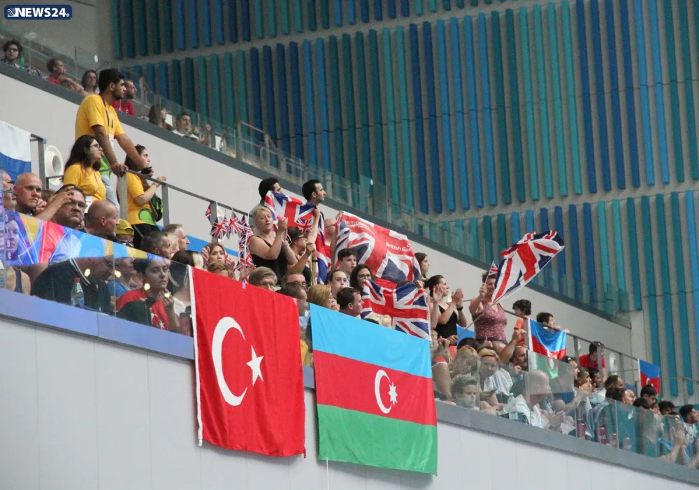 Üzgüçülük yarışlarının növbəti qalibləri müəyyənləşib - FOTOLAR