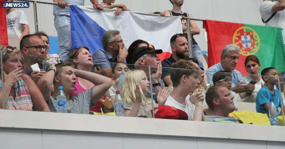 Üzgüçülük yarışlarının növbəti qalibləri müəyyənləşib - FOTOLAR