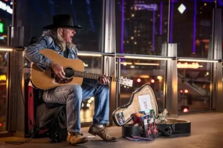 “Küçə sənətçiləri” layihəsi başladı - BAKIDA