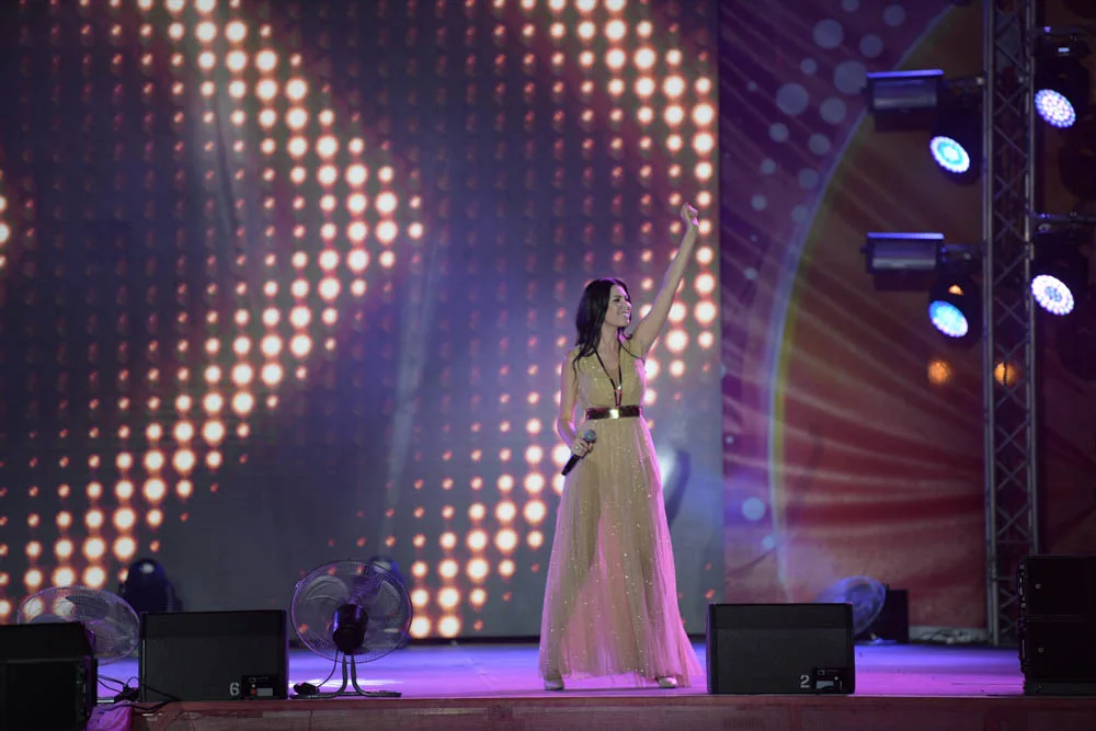 Heydər Əliyev Mərkəzinin parkında “MUZ-TV diskoteka” - FOTOLAR