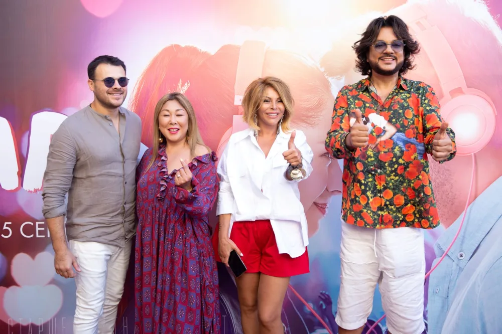 Ən ulduzlu komediya filminin nümayişi keçirildi - FOTOLAR