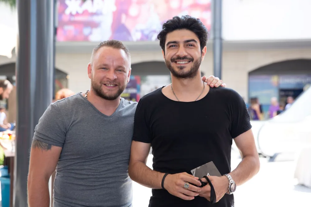 Ən ulduzlu komediya filminin nümayişi keçirildi - FOTOLAR