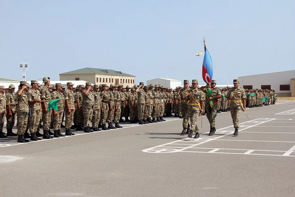 Gənc zabitlər Azərbaycan Ordusunda xidmətə başladı - FOTOLAR