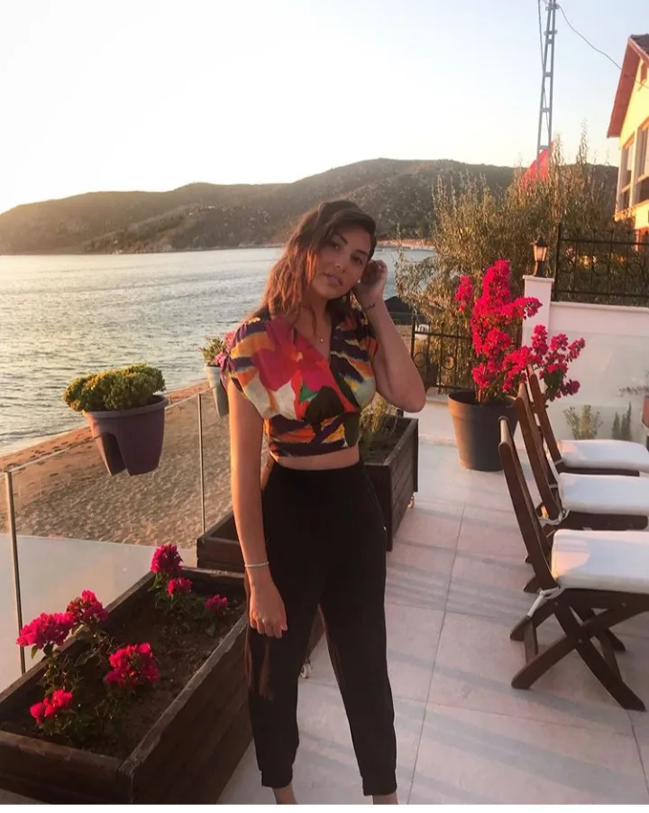 Safura doğuş sonrası çəkilərini qısa zamanda atdı - -FOTOLAR
