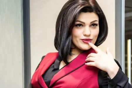 İnternatda böyüyən azərbaycanlı müğənni onu axtarır: - "Bircə sağ-salamat ol" - FOTO