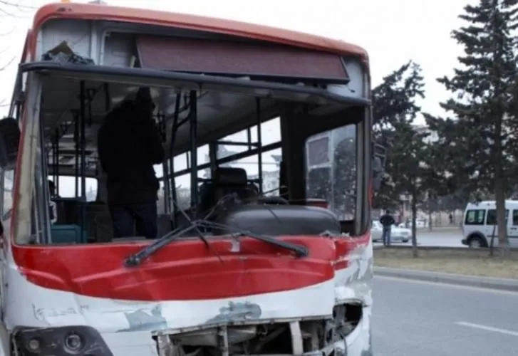 Sabunçuda dəhşətli QƏZA - 1 ÖLÜ, 2 YARALI -FOTOLAR