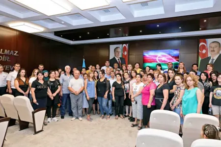83 nəfər Azərbaycan vətəndaşlığına qəbul edildi - DMX