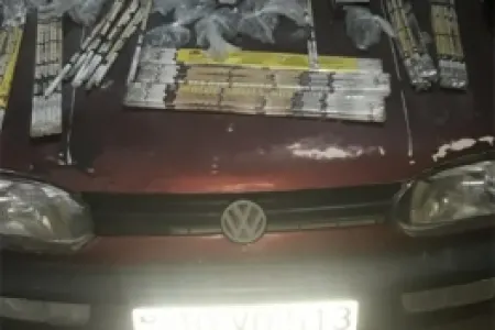 "Volkswagen"in yanacaq çənində - pirotexniki vasitə keçirməyə çalışdı