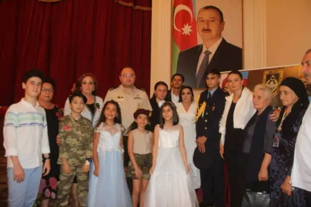 "Təki-Vətən yaşasın"- - Millət vəkili şəhidlə bağlı filmin təqdimatında