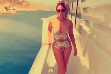 Məşhur türk mahnısına oynayan Nigar: - "Hadise yox, Bayram Nurluyam" - FOTO - VİDEO