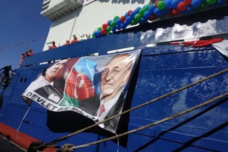 Rəsulzadənin adına gəmi suya buraxıldı - Mübariz Mənsimov sözünü tutdu