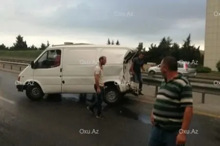 Sumqayıt yolunda iki avtobus toqquşdu: yaralananlar var - FOTO