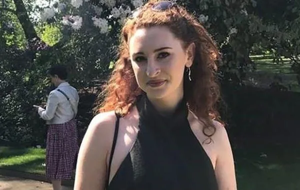 Sərnişin havada olan təyyarədən özünü yerə atdı - ŞOK HADİSƏ - FOTO