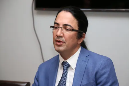 Paytaxtda 2 nəfəri öldürən Sirus Qoçqaninin - CƏRRAH OLMADIĞI ÜZƏ ÇIXDI