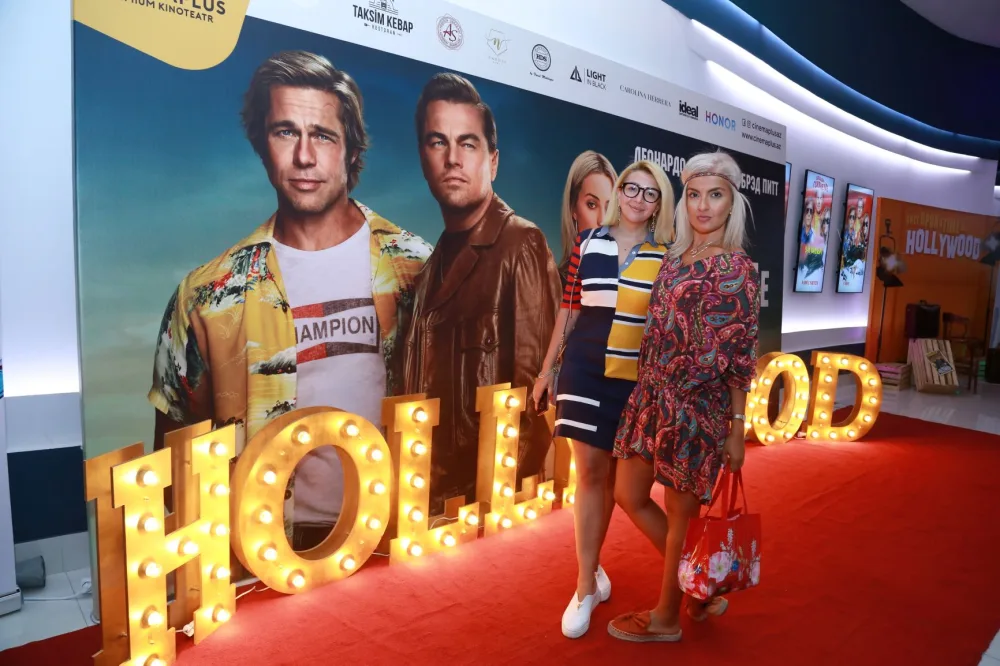 Tarantinonun doqquzuncu filmi - BAKIDA DA YAYIMLANDI - FOTO - VİDEO