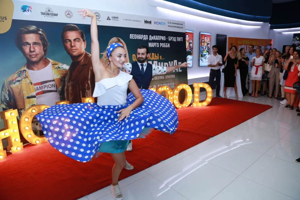 Tarantinonun doqquzuncu filmi - BAKIDA DA YAYIMLANDI - FOTO - VİDEO