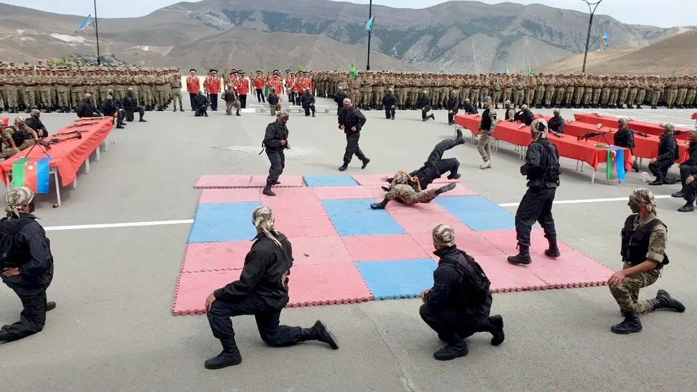 Azərbaycan Ordusunun təlim hissə və bölmələrində - andiçmə mərasimi keçirildi - FOTO