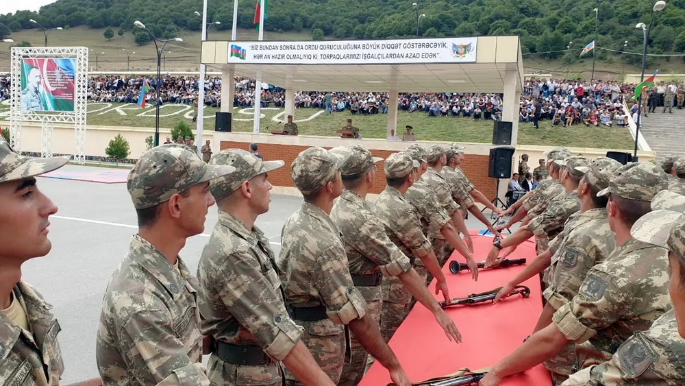 Azərbaycan Ordusunun təlim hissə və bölmələrində - andiçmə mərasimi keçirildi - FOTO