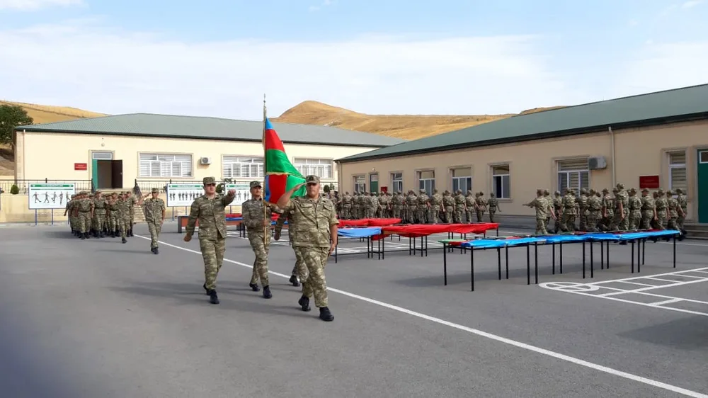 Azərbaycan Ordusunun təlim hissə və bölmələrində - andiçmə mərasimi keçirildi - FOTO