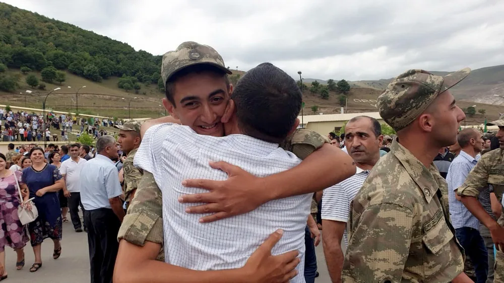 Azərbaycan Ordusunun təlim hissə və bölmələrində - andiçmə mərasimi keçirildi - FOTO