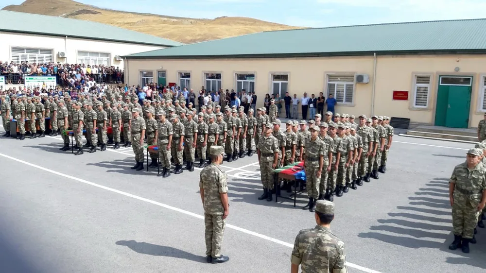 Azərbaycan Ordusunun təlim hissə və bölmələrində - andiçmə mərasimi keçirildi - FOTO