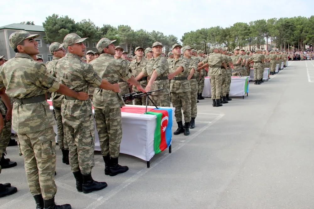 Azərbaycan Ordusunun təlim hissə və bölmələrində - andiçmə mərasimi keçirildi - FOTO