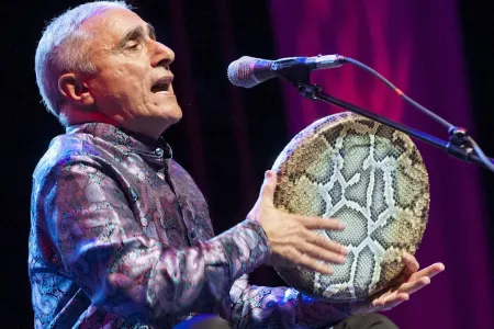 Alim Qasımov Qurban bayramını - MUĞAMLA TƏBRİK ETDİ - VİDEO