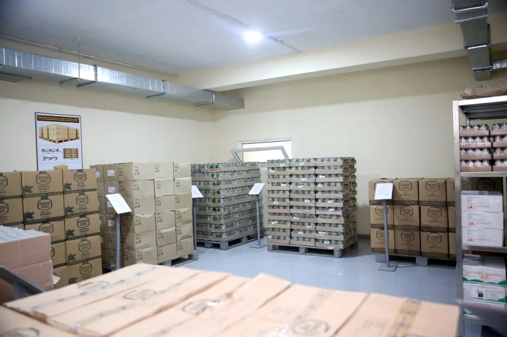 Müdafiə nazir cəbhəboyu zonada - FOTOLAR