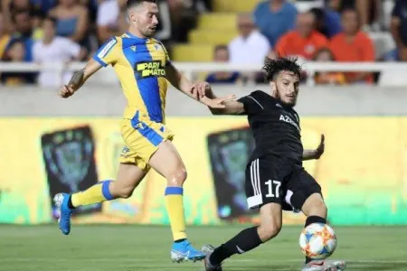 "Qarabağ" -"APOEL" oyunu başladı - VİDEO
