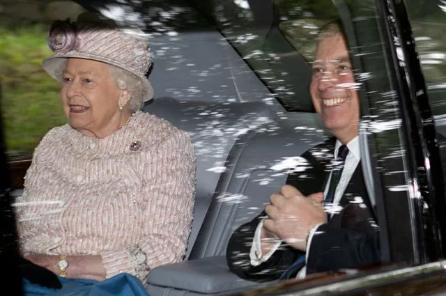 Şəhzadə pedofildir? - FOTO