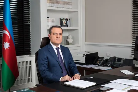 Təhsil haqqını ödəyə bilməyən tələbələrə jest- - Təhsil nazirindən QƏRAR
