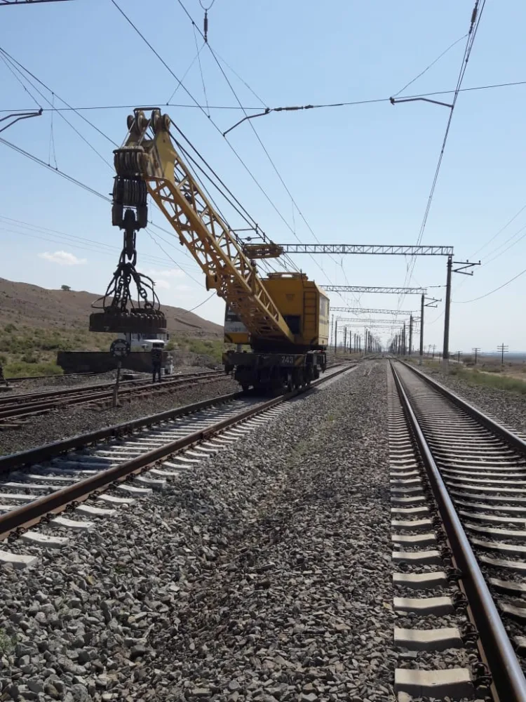 Yoldəyişən qurğular təzələnir- - “Azərbaycan Dəmir Yolları” QSC