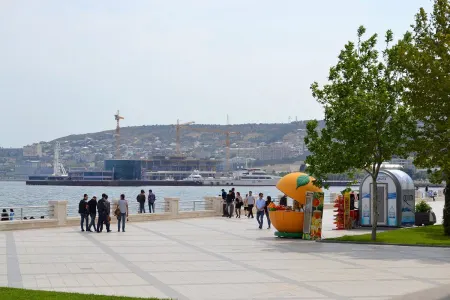 Bulvarda gəzişən ərəb turist qəfildən öldü