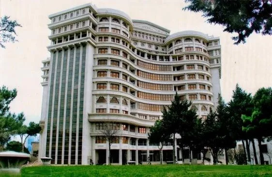 Bakıda unikal cərrahiyyə əməliyyatı- - Rezus uyğunsuzluğu olan ana və körpə xilas olundu - FOTO